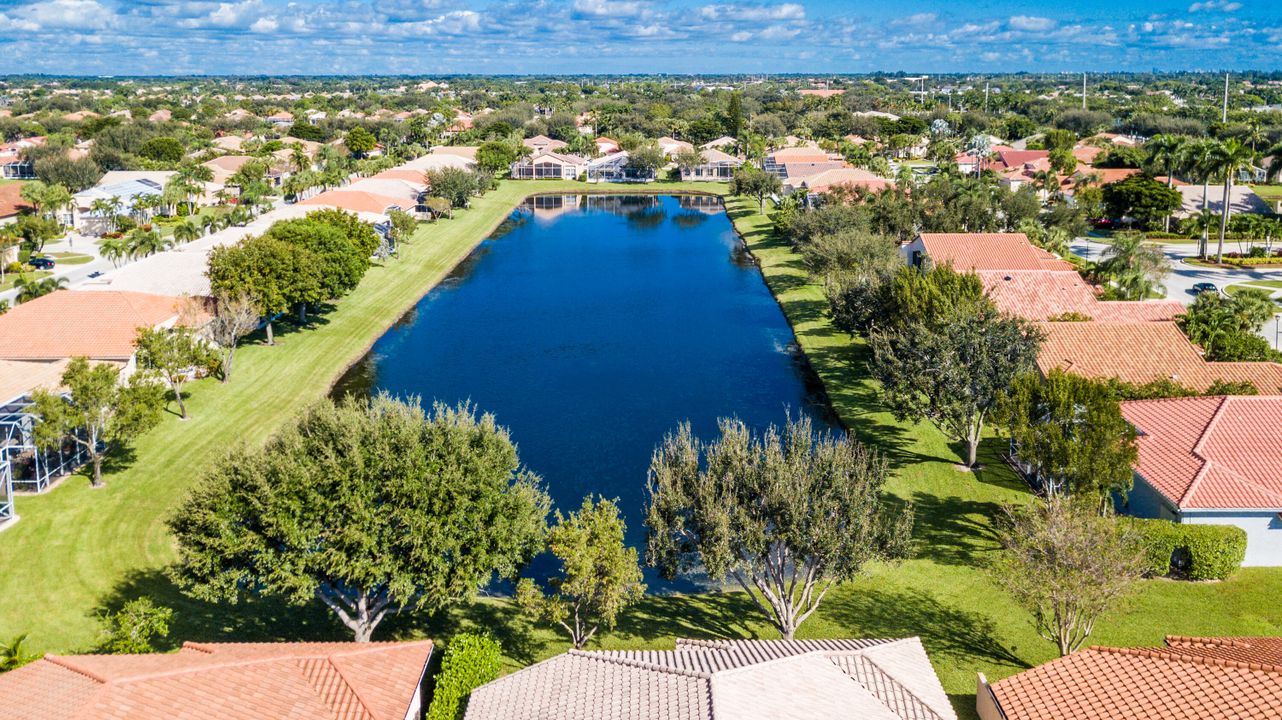 For Sale: $594,900 (3 beds, 2 baths, 2508 Square Feet)