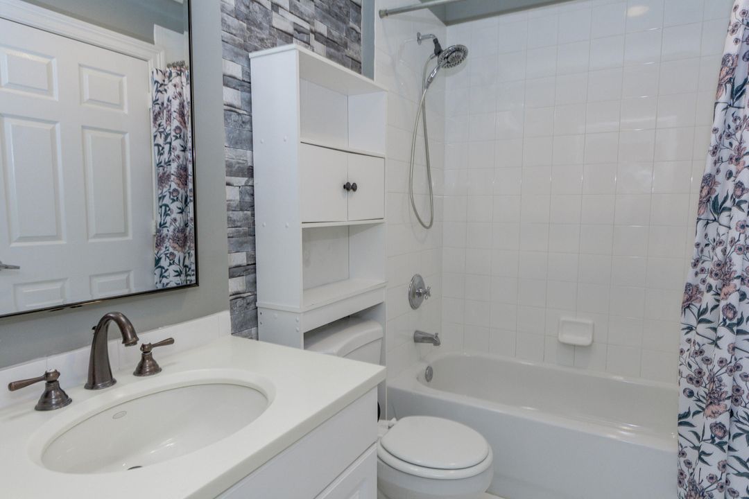 For Sale: $648,888 (2 beds, 2 baths, 1940 Square Feet)