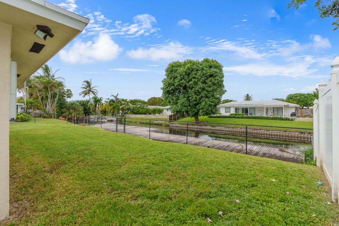 For Sale: $610,000 (3 beds, 2 baths, 1882 Square Feet)