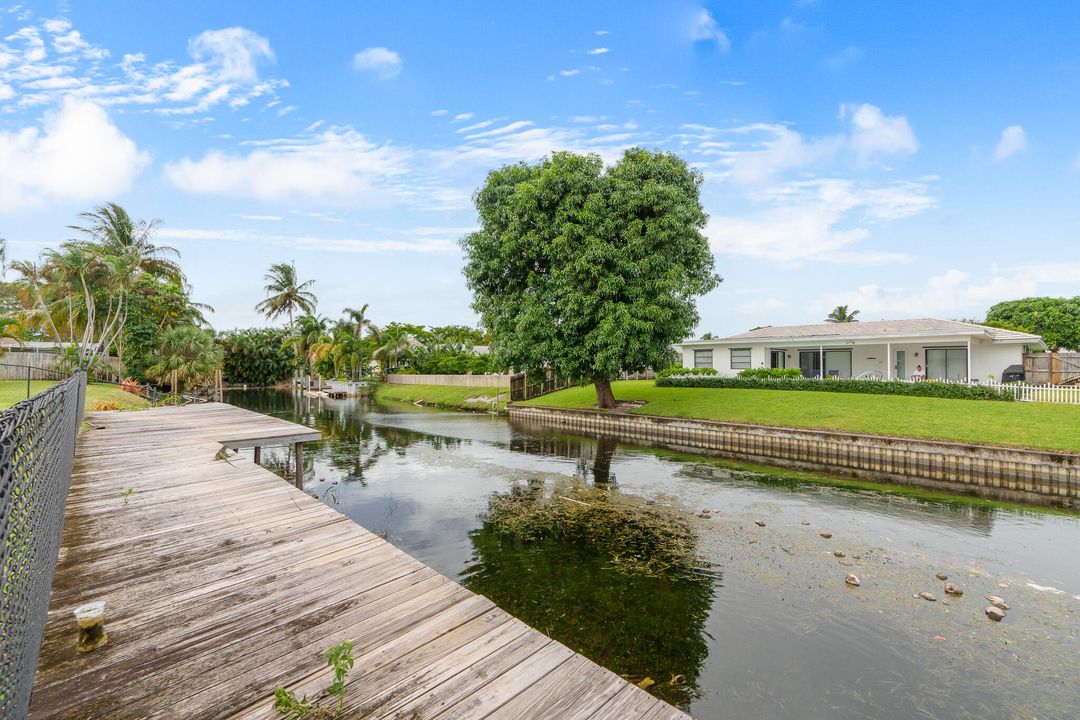 For Sale: $610,000 (3 beds, 2 baths, 1882 Square Feet)