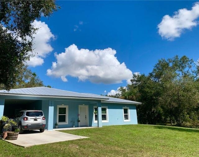 For Sale: $485,000 (3 beds, 2 baths, 1395 Square Feet)