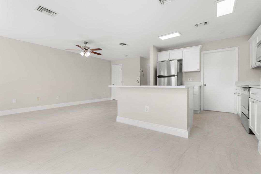 For Sale: $378,900 (3 beds, 2 baths, 1441 Square Feet)