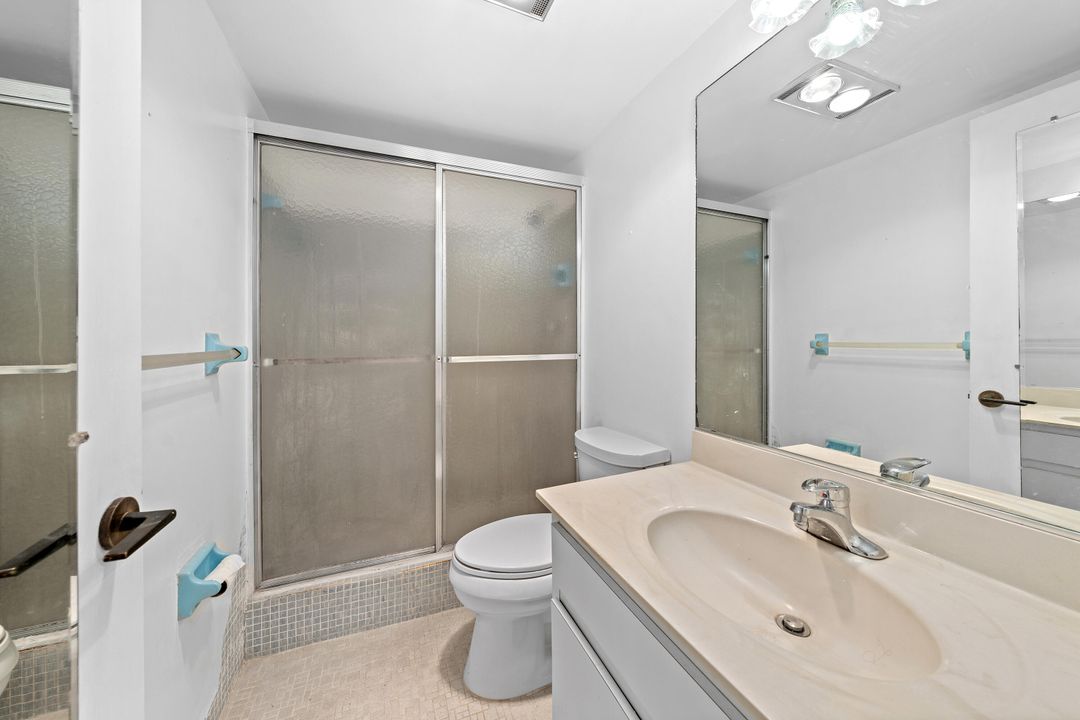 For Sale: $525,000 (2 beds, 2 baths, 1008 Square Feet)