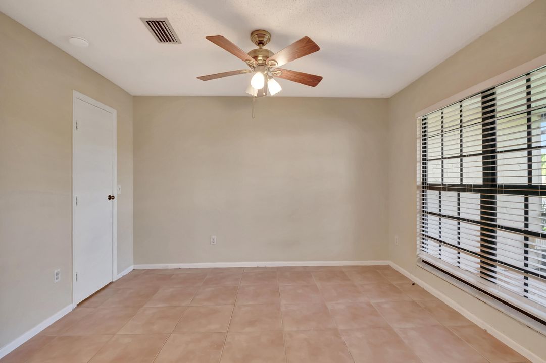 For Rent: $3,000 (2 beds, 2 baths, 1109 Square Feet)