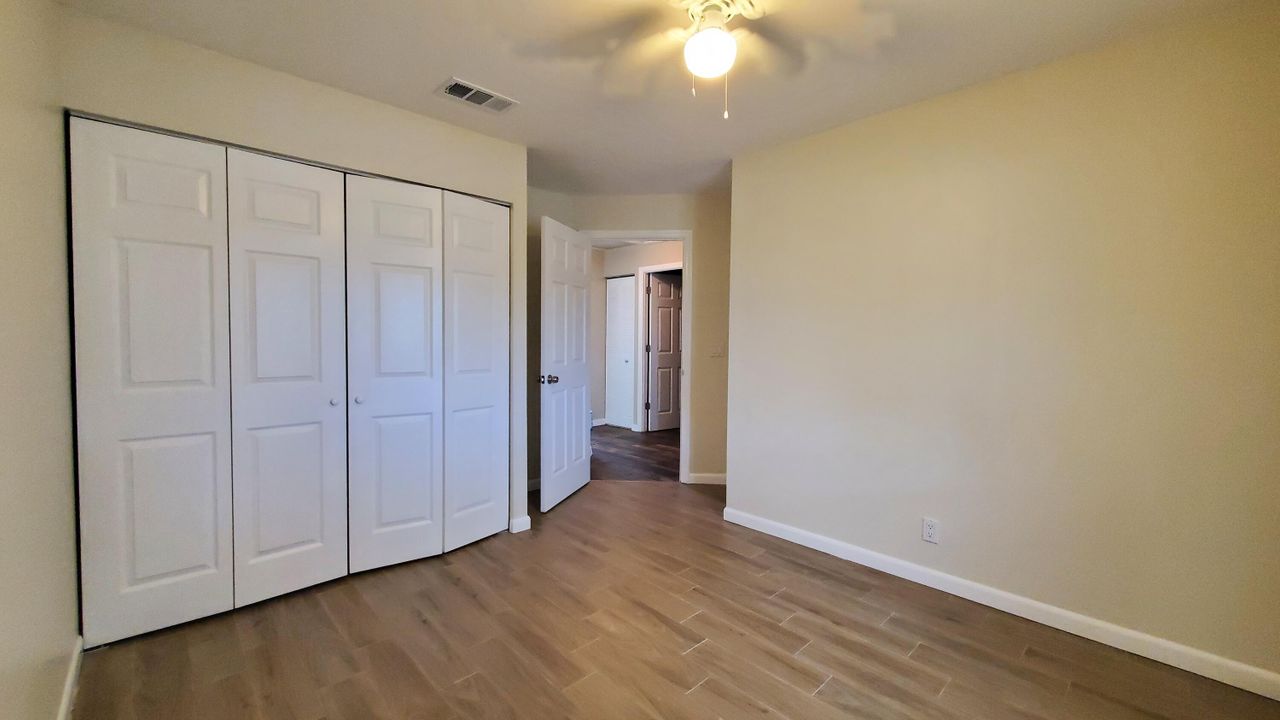 For Rent: $3,000 (3 beds, 2 baths, 1085 Square Feet)