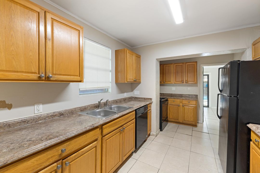 For Sale: $409,900 (3 beds, 2 baths, 1522 Square Feet)