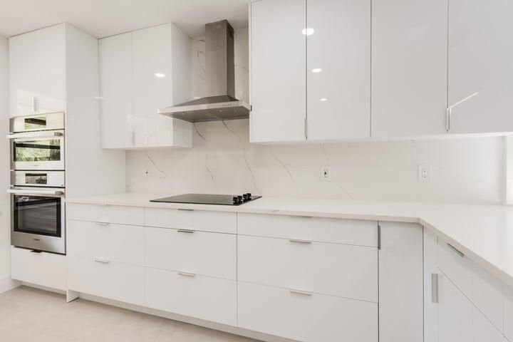 En Venta: $434,900 (3 camas, 2 baños, 1411 Pies cuadrados)