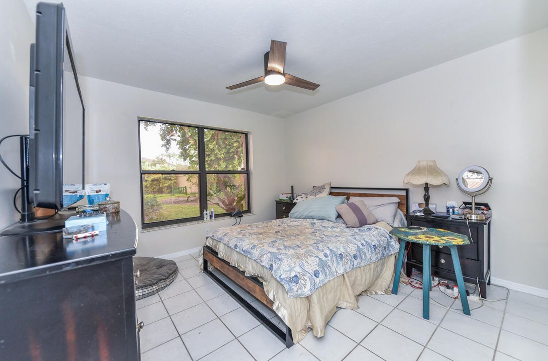 For Sale: $479,000 (3 beds, 2 baths, 2142 Square Feet)