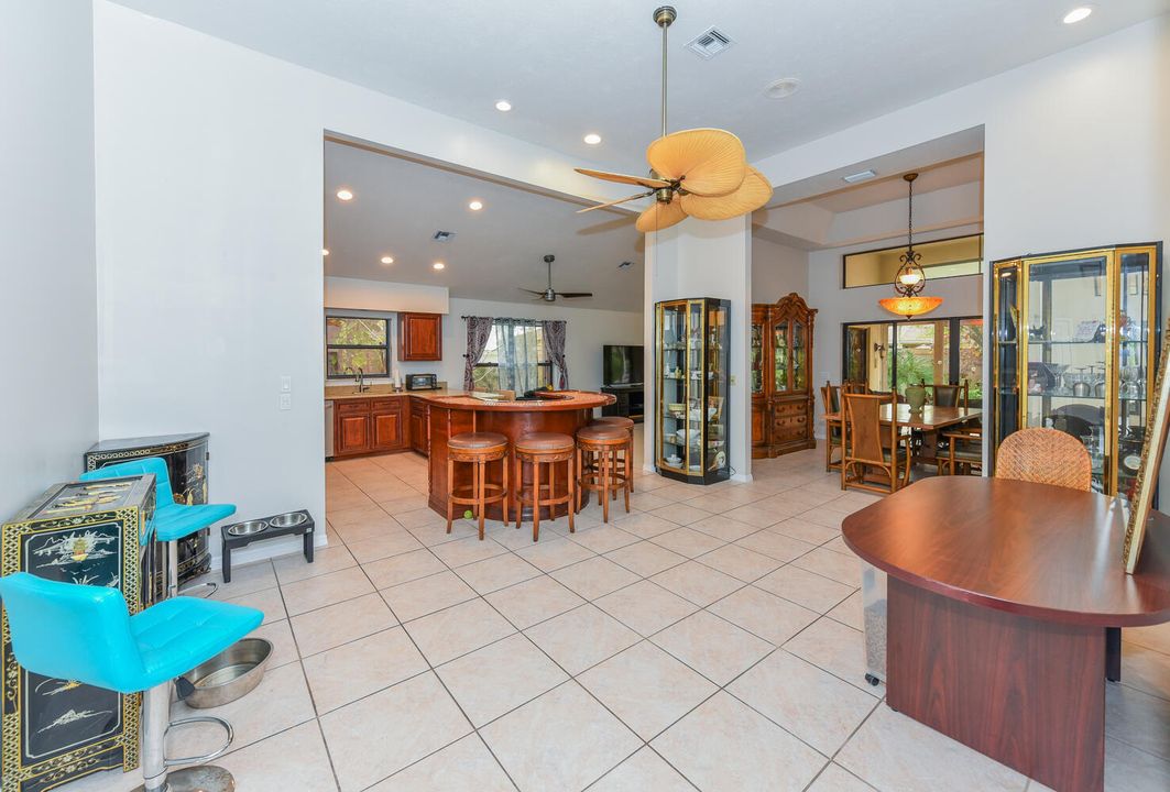 For Sale: $479,000 (3 beds, 2 baths, 2142 Square Feet)