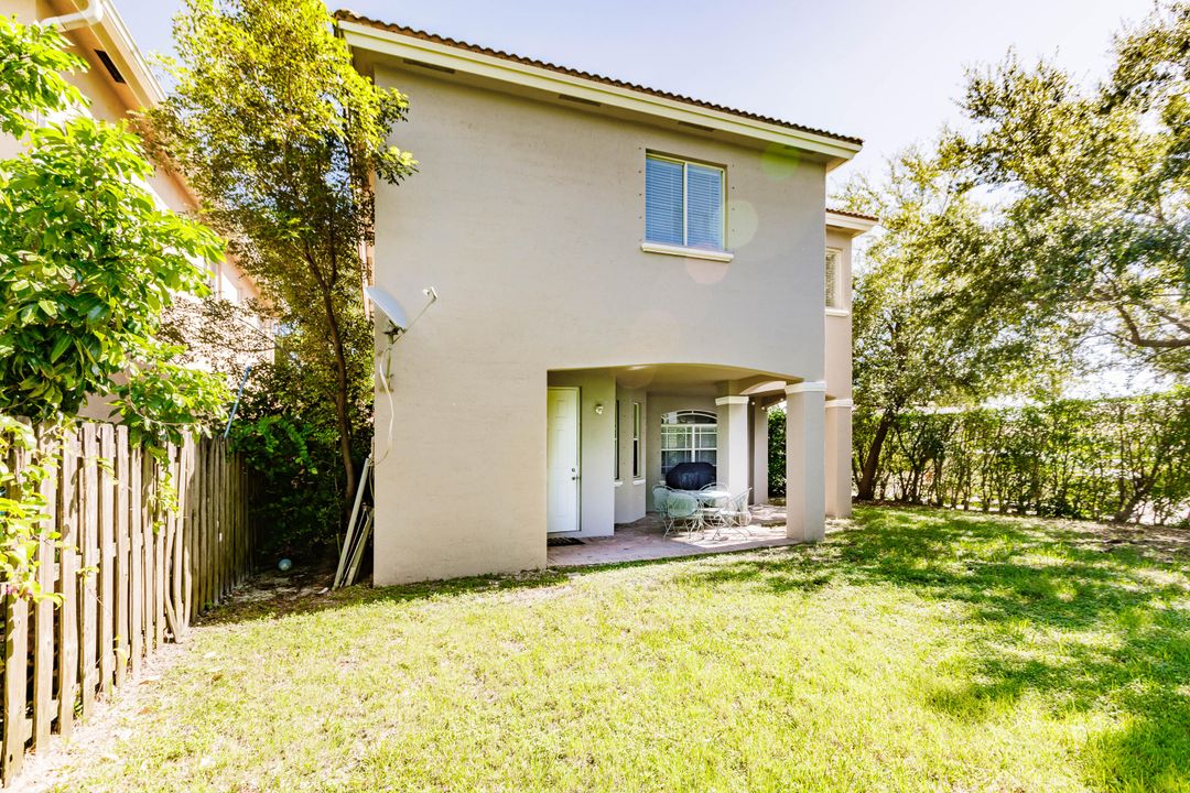 For Sale: $678,000 (3 beds, 2 baths, 2126 Square Feet)