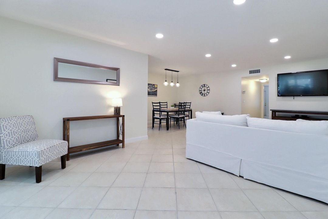 En Venta: $189,900 (1 camas, 1 baños, 1040 Pies cuadrados)