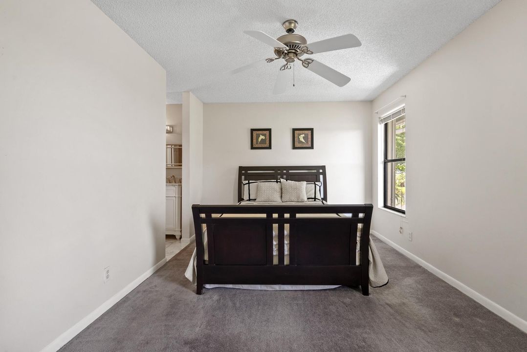 For Sale: $330,000 (3 beds, 2 baths, 1793 Square Feet)