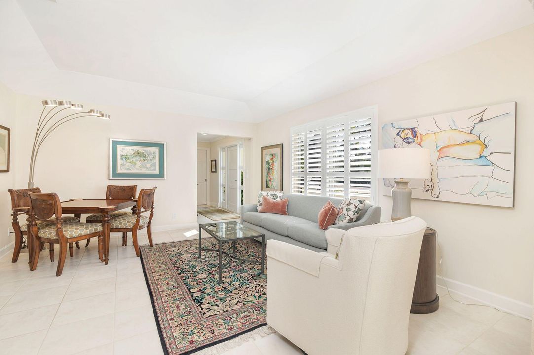 For Sale: $3,780,000 (4 beds, 2 baths, 2432 Square Feet)