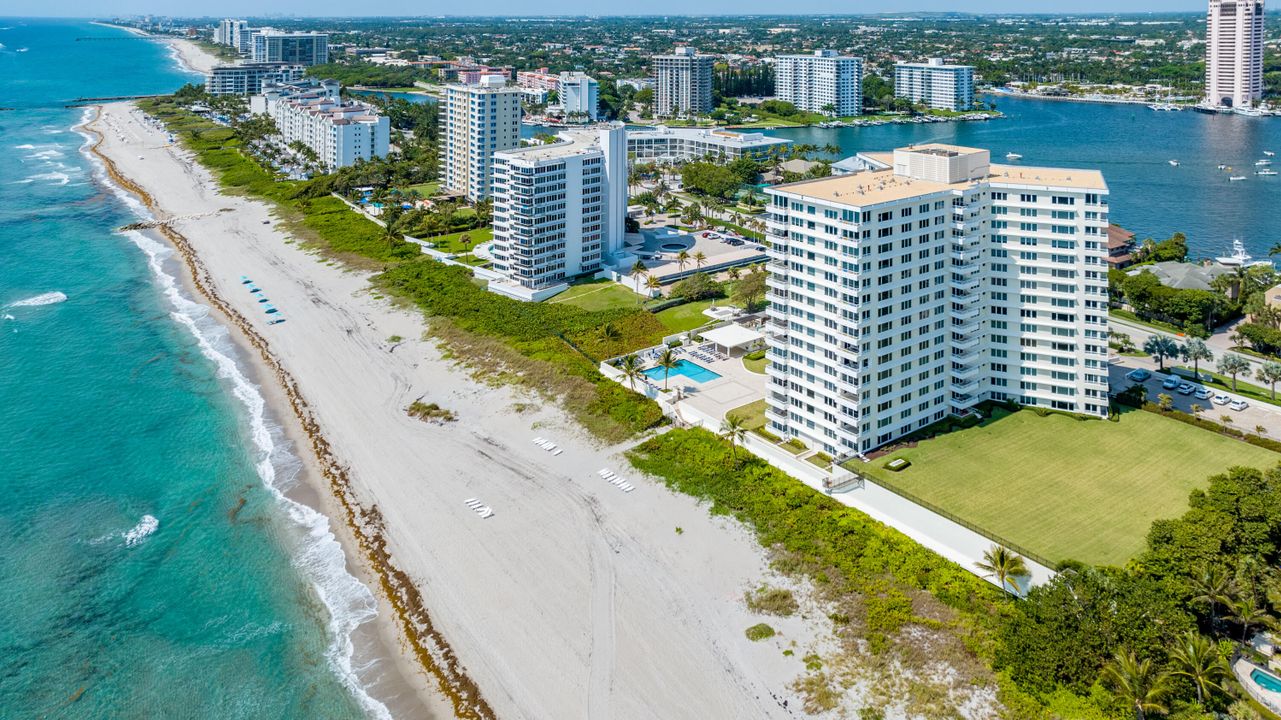 For Sale: $1,295,000 (2 beds, 2 baths, 1352 Square Feet)