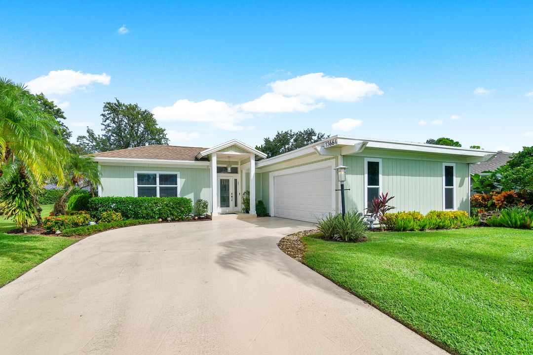 For Sale: $1,150,000 (3 beds, 3 baths, 2442 Square Feet)