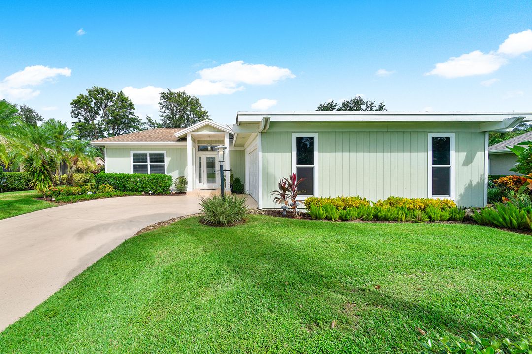 For Sale: $1,150,000 (3 beds, 3 baths, 2442 Square Feet)