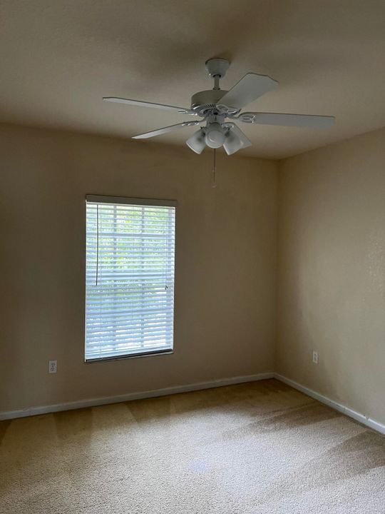 For Rent: $2,600 (3 beds, 2 baths, 1618 Square Feet)