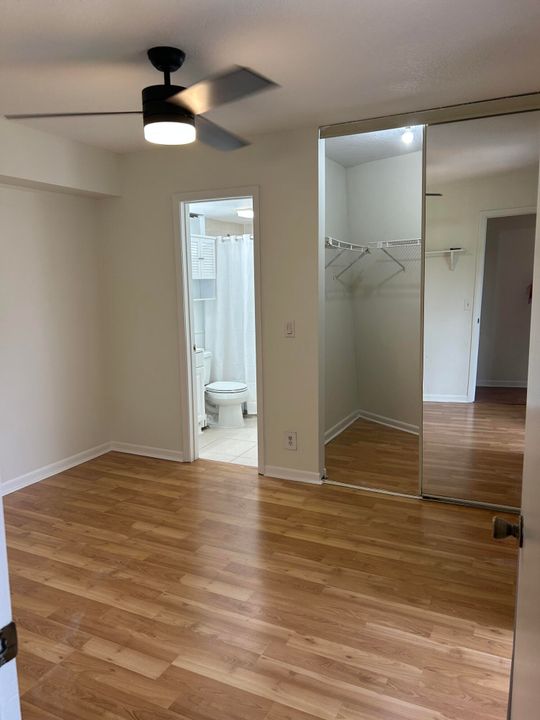 For Rent: $2,150 (2 beds, 2 baths, 1218 Square Feet)