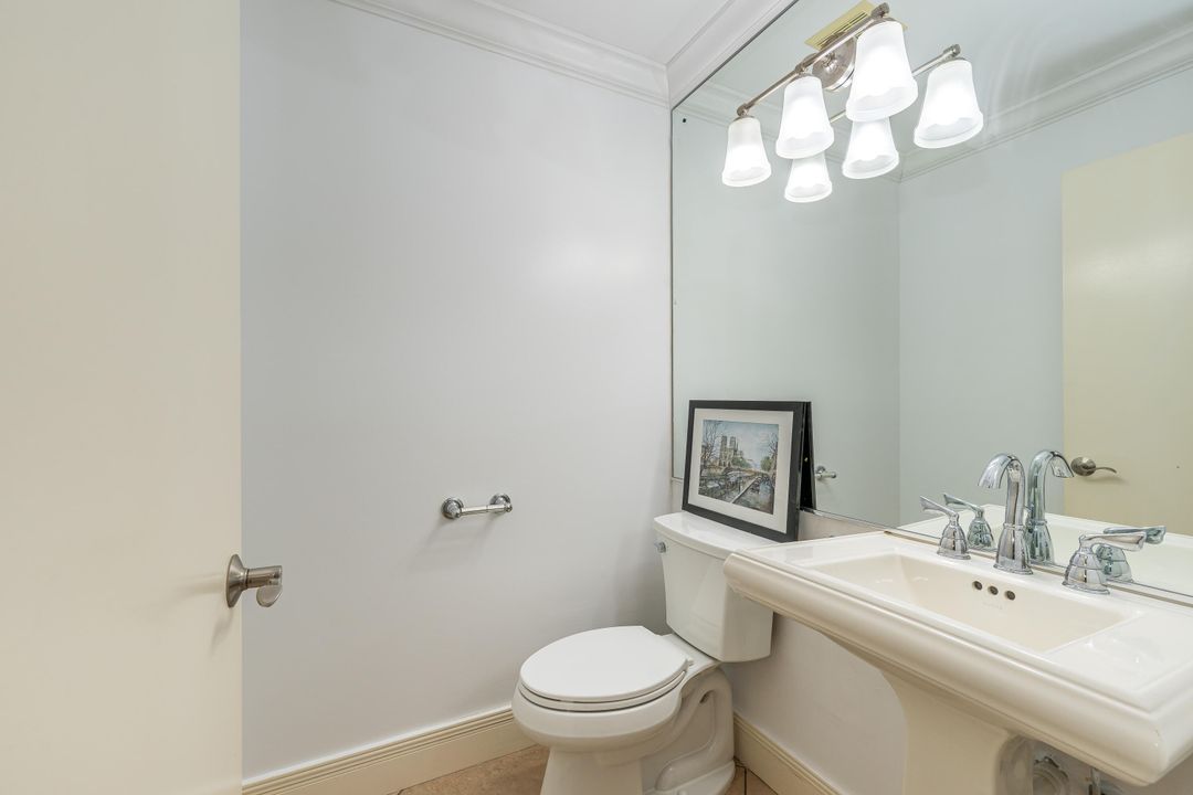 For Sale: $385,000 (2 beds, 2 baths, 1440 Square Feet)