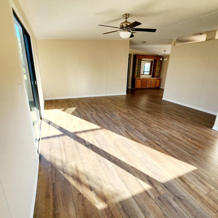 For Sale: $69,000 (2 beds, 2 baths, 1500 Square Feet)