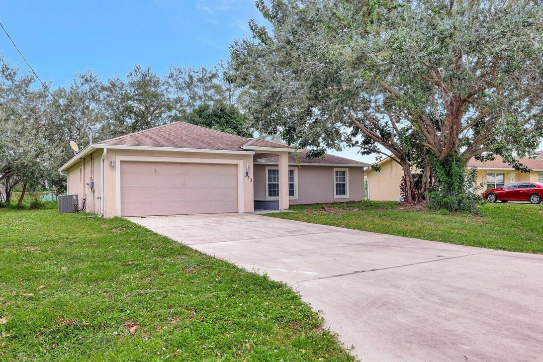 For Sale: $344,900 (3 beds, 2 baths, 1495 Square Feet)