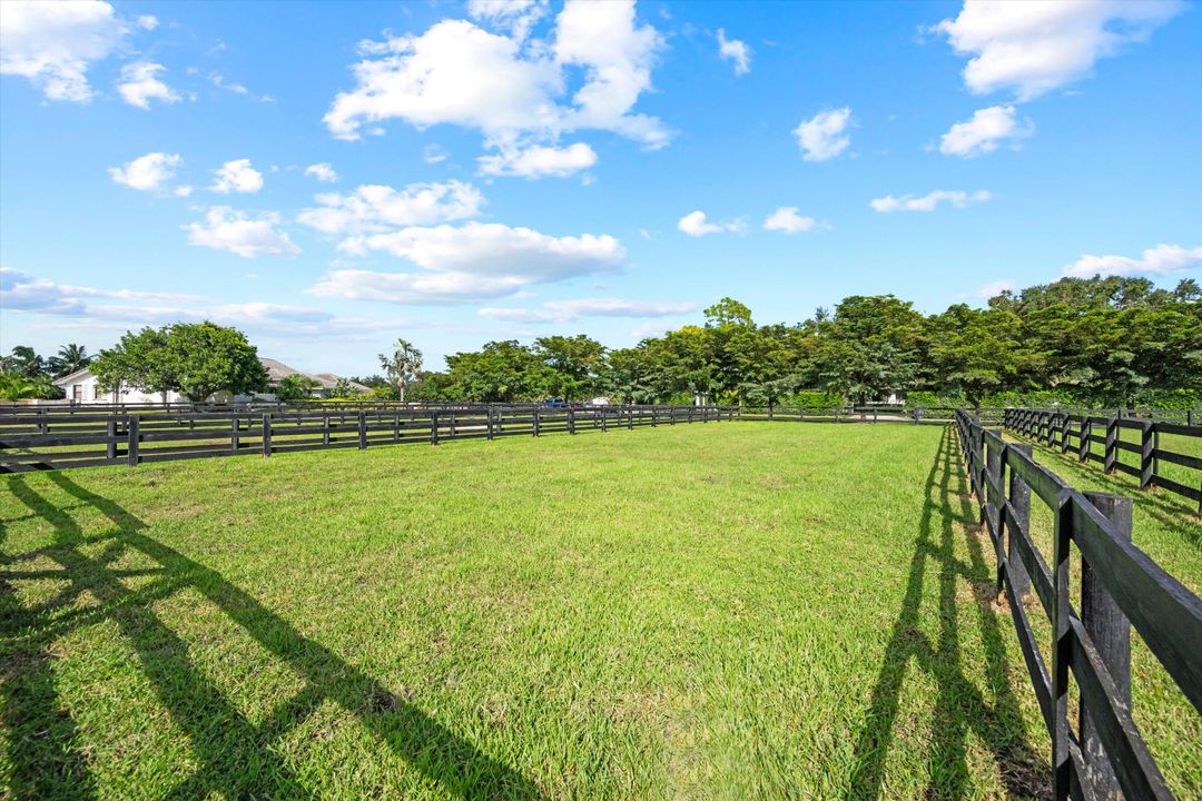 For Sale: $7,500,000 (5 beds, 3 baths, 3781 Square Feet)