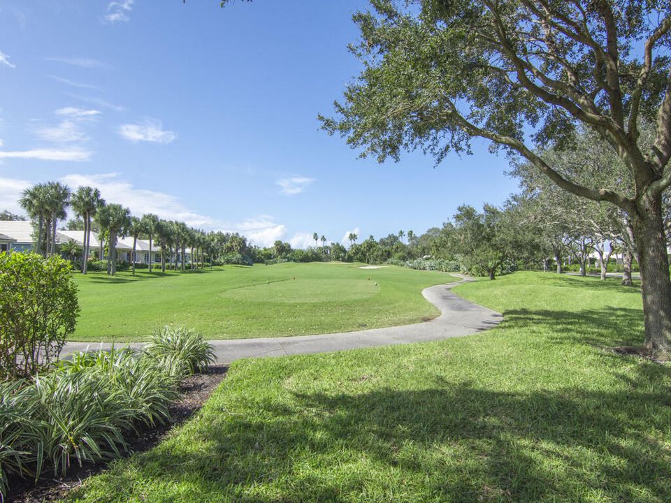 For Sale: $1,525,000 (3 beds, 3 baths, 2635 Square Feet)