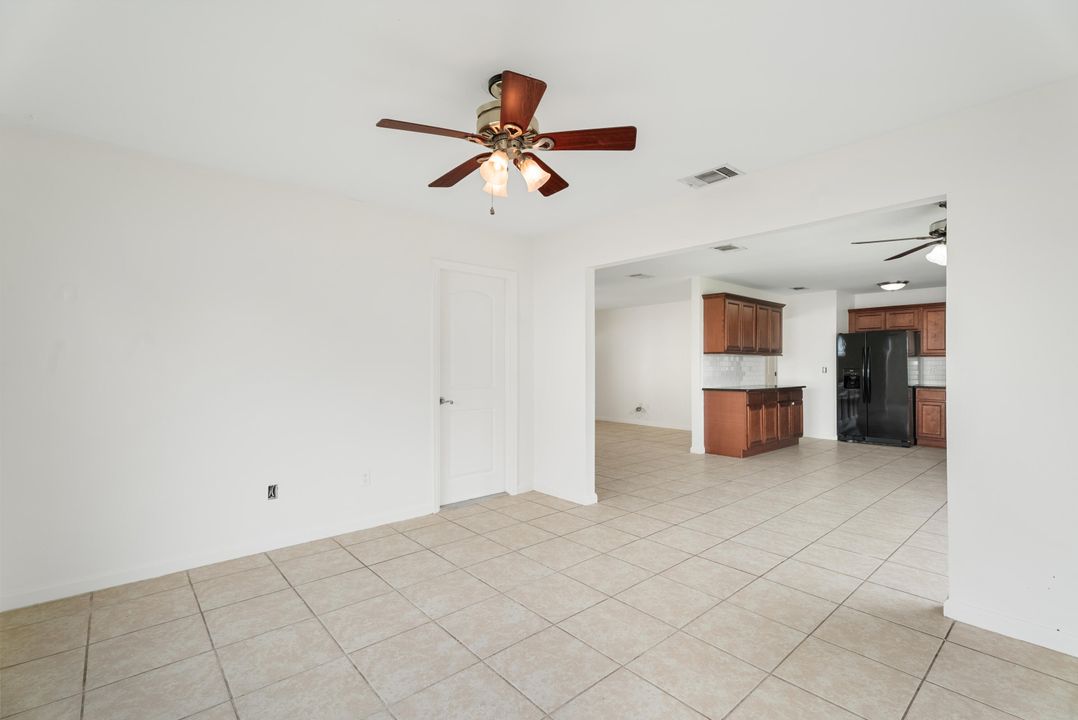 For Sale: $359,990 (3 beds, 2 baths, 1344 Square Feet)