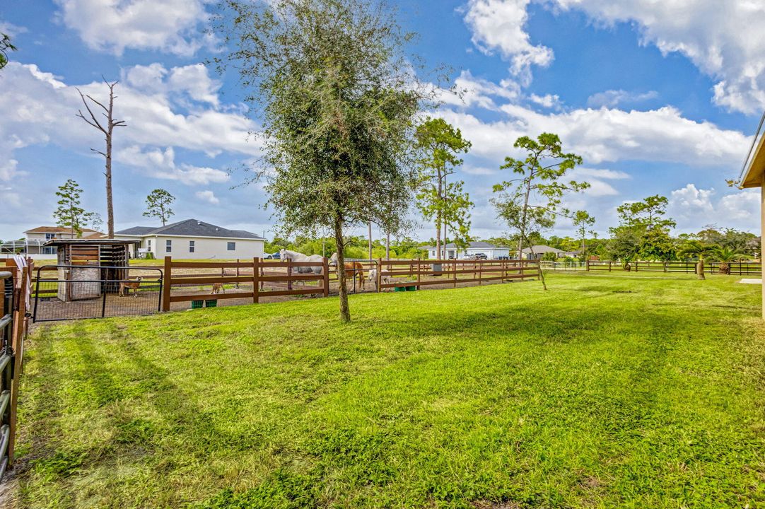 For Sale: $599,000 (3 beds, 2 baths, 1336 Square Feet)