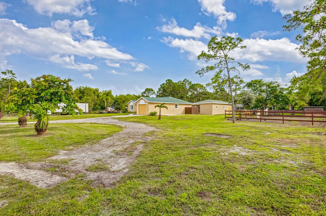 For Sale: $599,000 (3 beds, 2 baths, 1336 Square Feet)