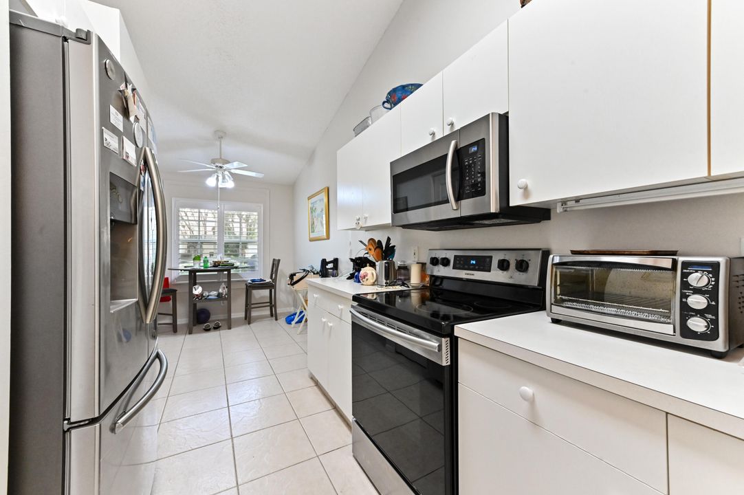 For Sale: $439,000 (3 beds, 2 baths, 1771 Square Feet)