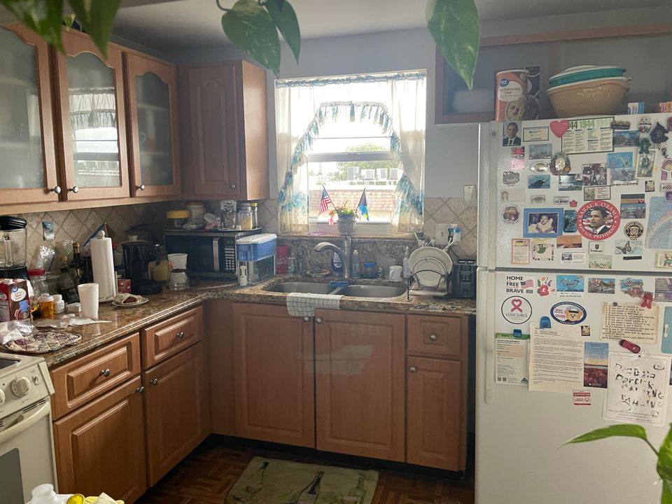 For Rent: $1,500 (1 beds, 1 baths, 790 Square Feet)