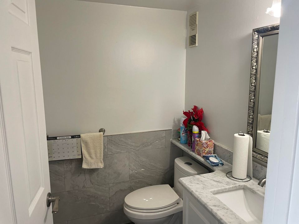 For Rent: $1,500 (1 beds, 1 baths, 790 Square Feet)