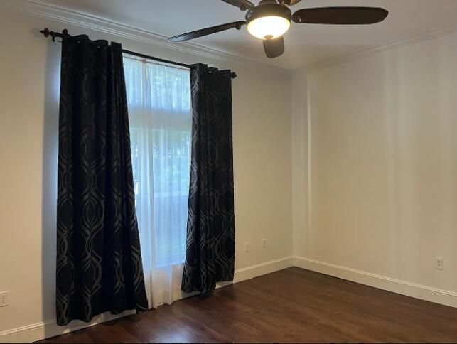 For Rent: $4,000 (3 beds, 2 baths, 2152 Square Feet)