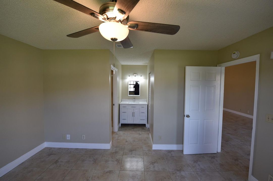 For Rent: $3,000 (3 beds, 2 baths, 1170 Square Feet)