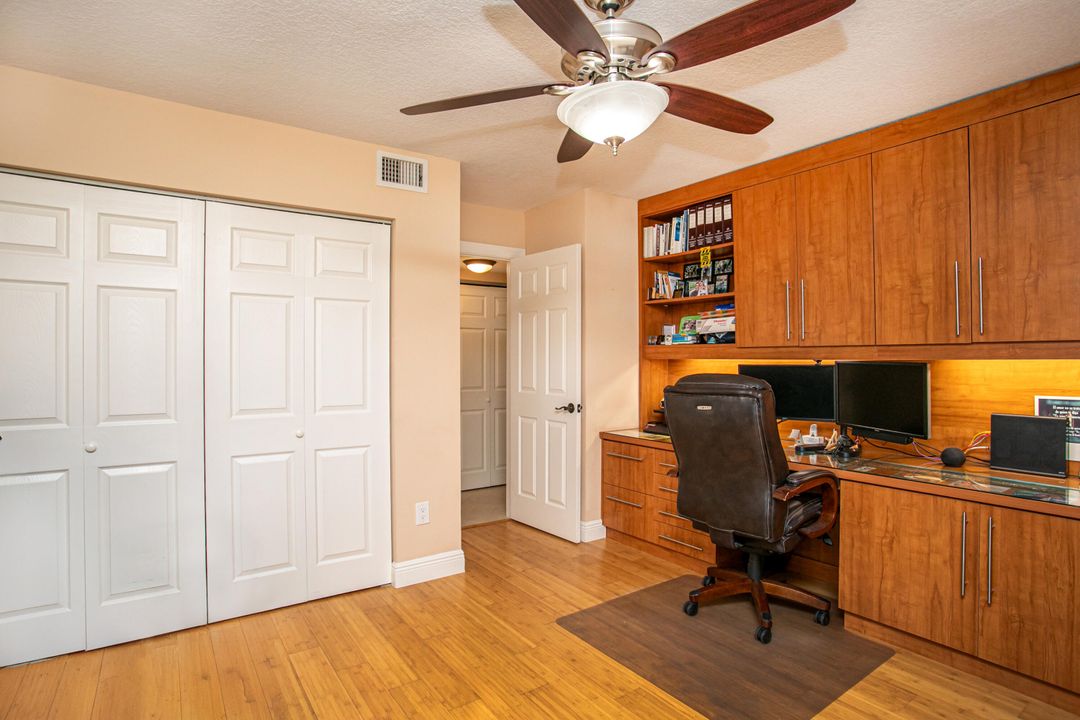 For Sale: $315,000 (2 beds, 2 baths, 1165 Square Feet)