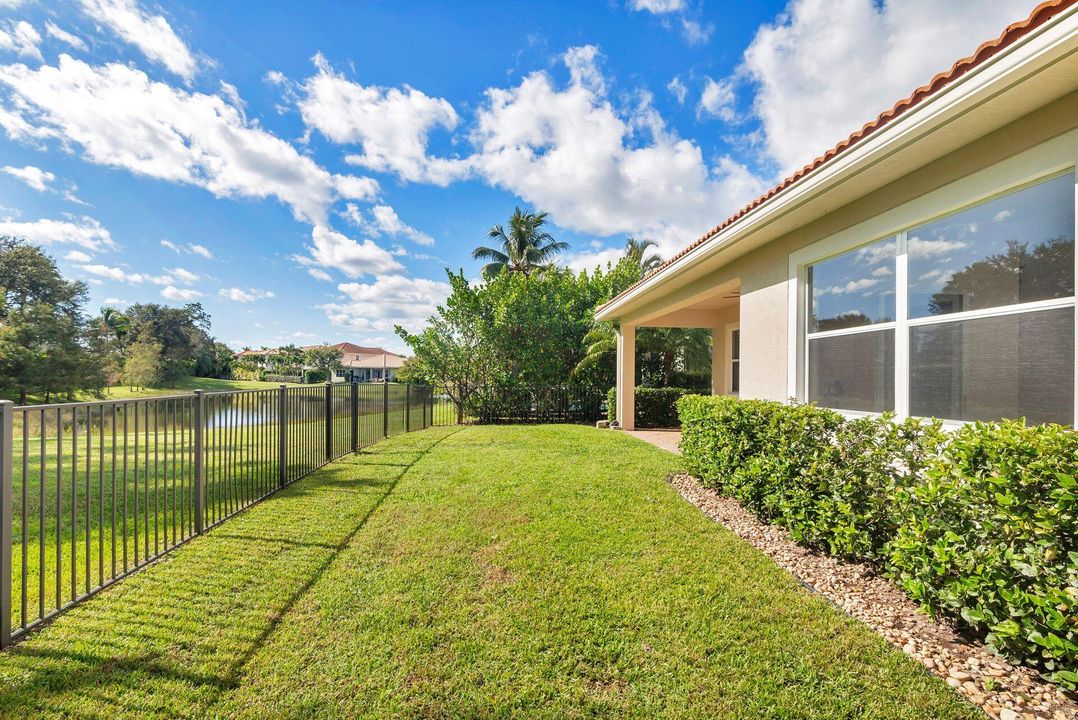 For Sale: $999,000 (3 beds, 2 baths, 2246 Square Feet)