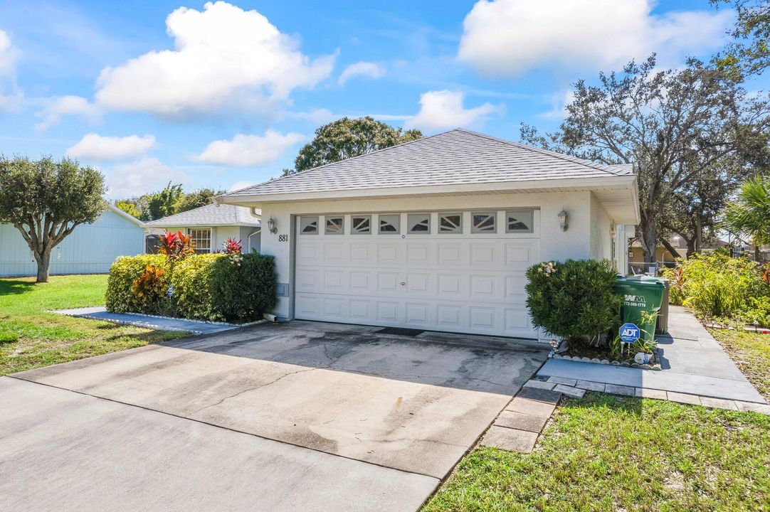 For Sale: $355,000 (3 beds, 2 baths, 1531 Square Feet)