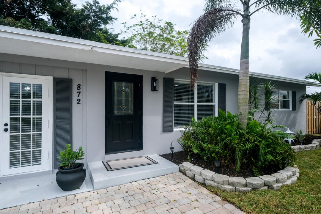 Active With Contract: $429,900 (4 beds, 1 baths, 1257 Square Feet)