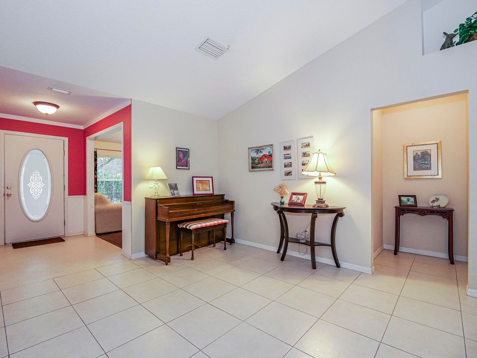 For Sale: $449,000 (4 beds, 2 baths, 2470 Square Feet)