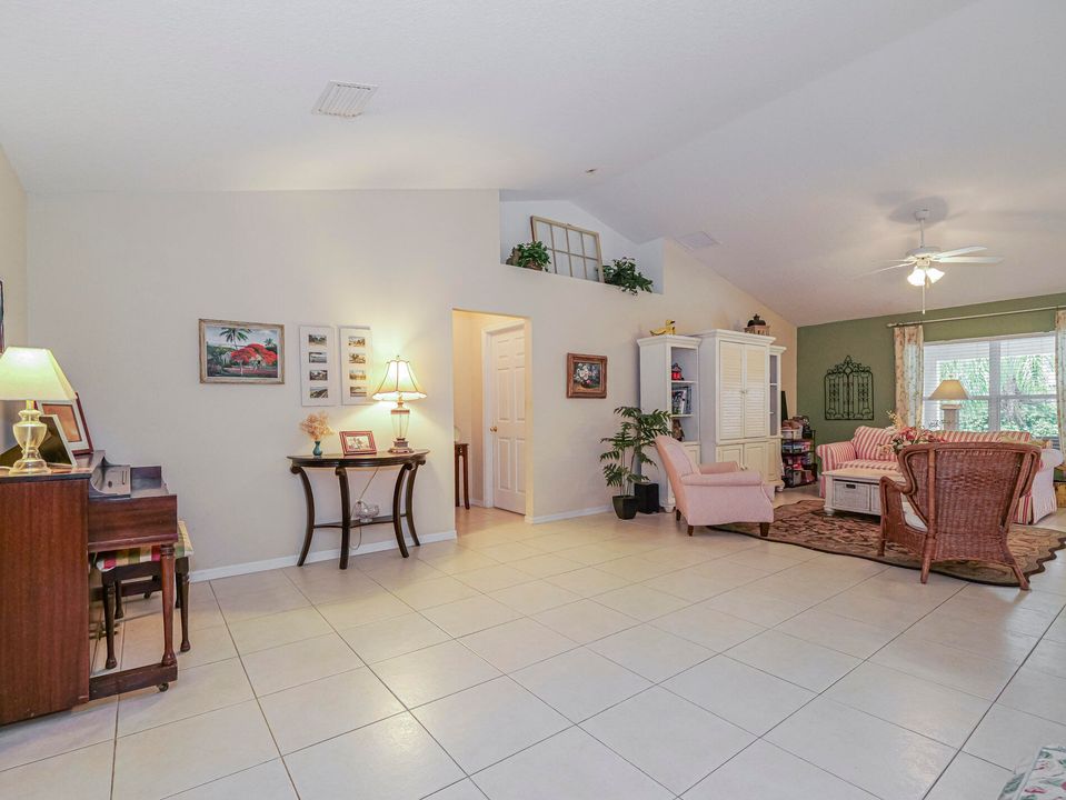 For Sale: $449,000 (4 beds, 2 baths, 2470 Square Feet)