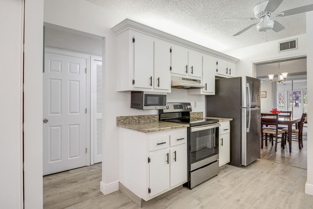 For Sale: $169,500 (2 beds, 2 baths, 1222 Square Feet)