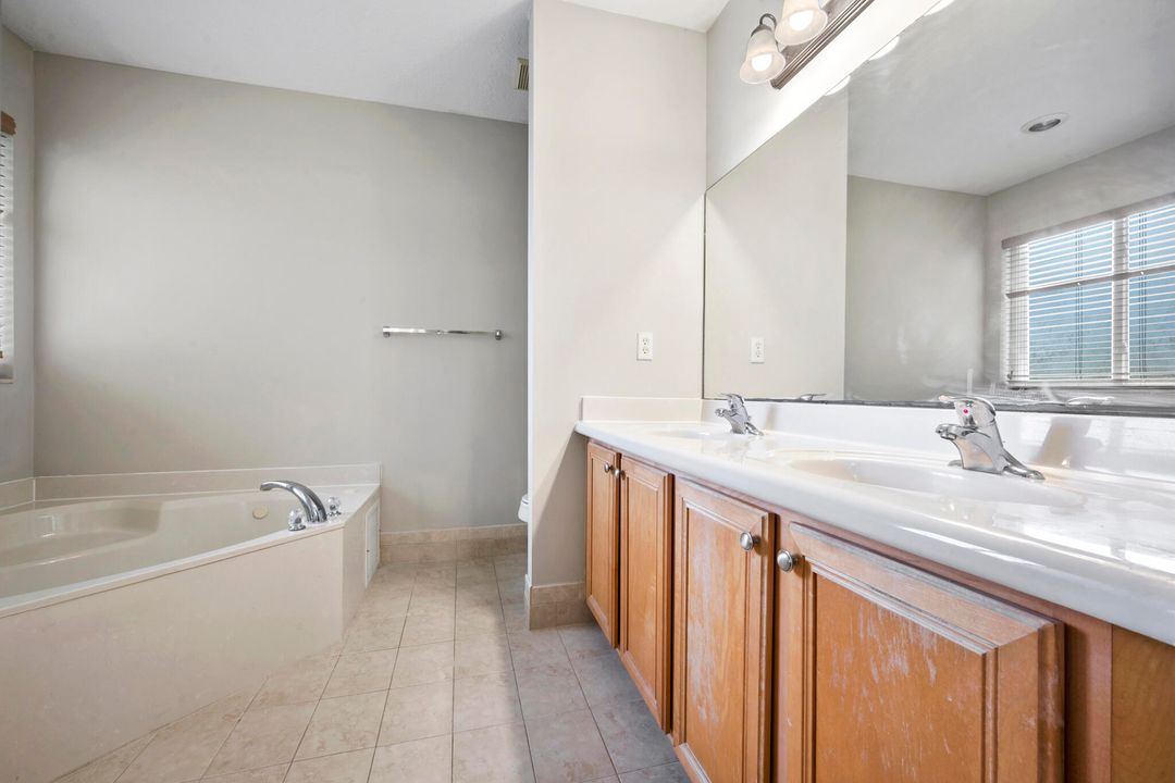 For Sale: $100,000 (3 beds, 2 baths, 1651 Square Feet)