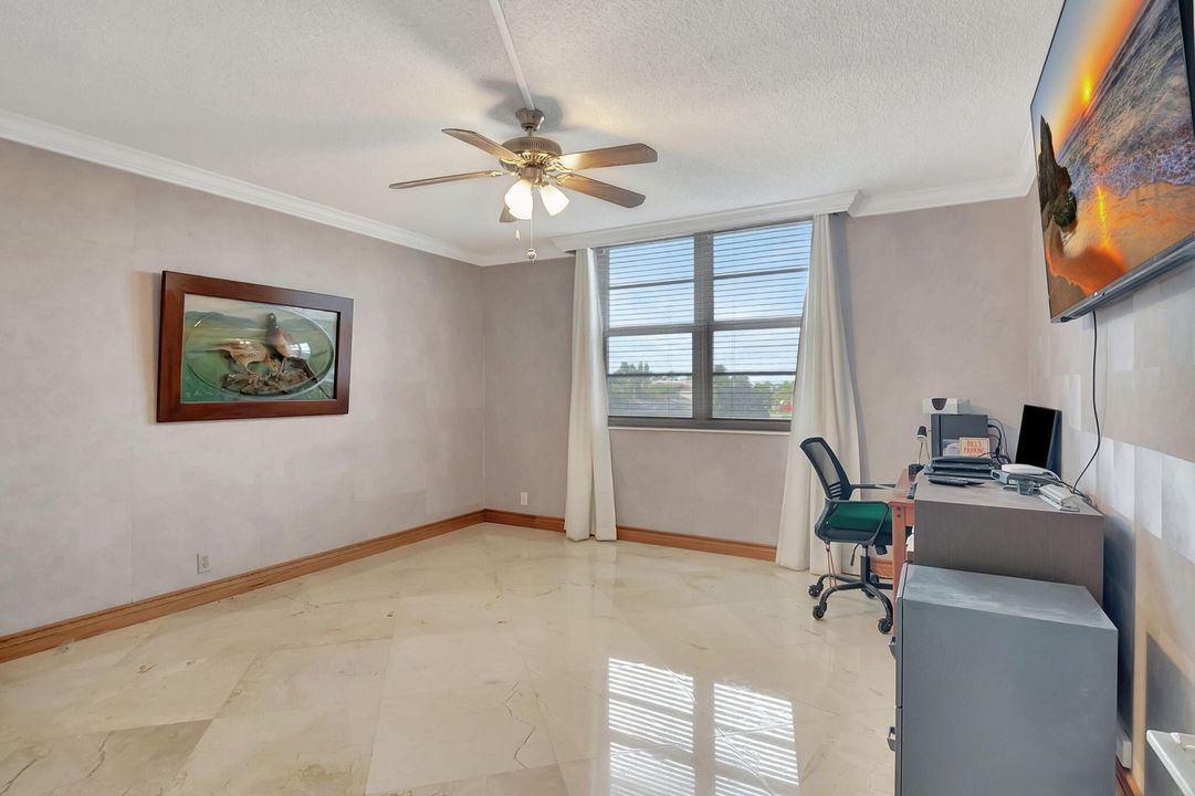 For Sale: $550,000 (2 beds, 2 baths, 1497 Square Feet)