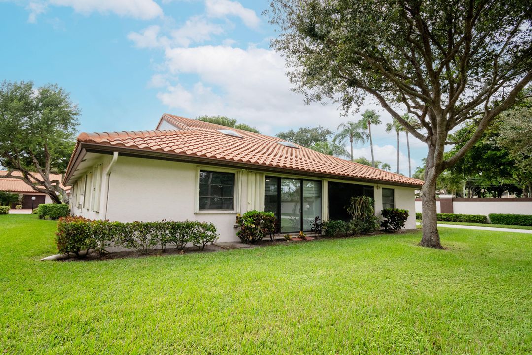 For Sale: $495,000 (3 beds, 2 baths, 1500 Square Feet)