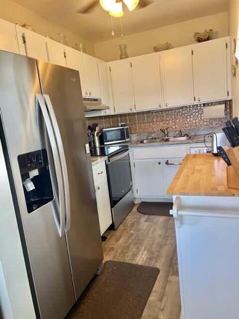 For Sale: $115,000 (1 beds, 1 baths, 720 Square Feet)