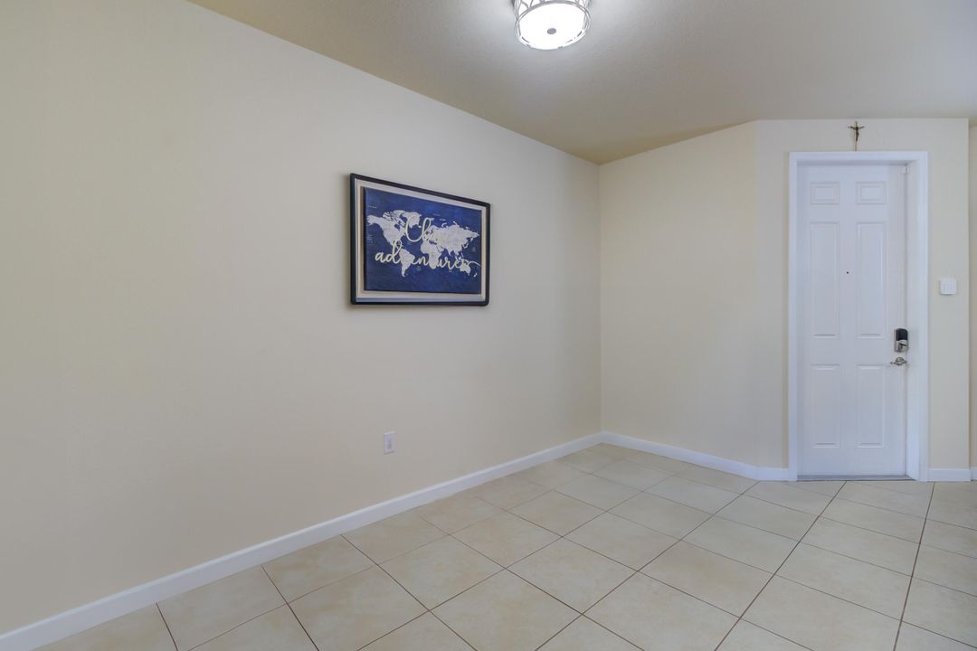 For Sale: $369,000 (3 beds, 2 baths, 1432 Square Feet)