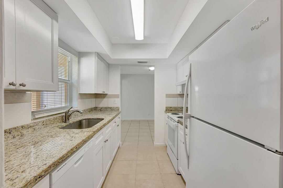 For Rent: $2,850 (3 beds, 2 baths, 1248 Square Feet)