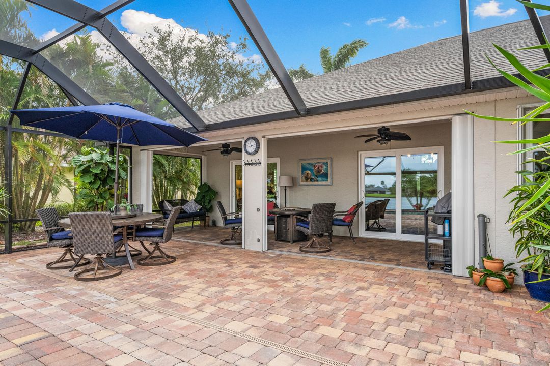 For Sale: $698,500 (4 beds, 3 baths, 2528 Square Feet)