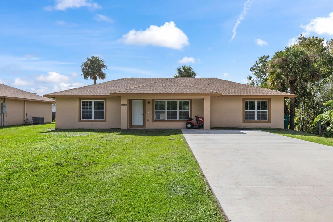 For Sale: $314,900 (3 beds, 2 baths, 1731 Square Feet)